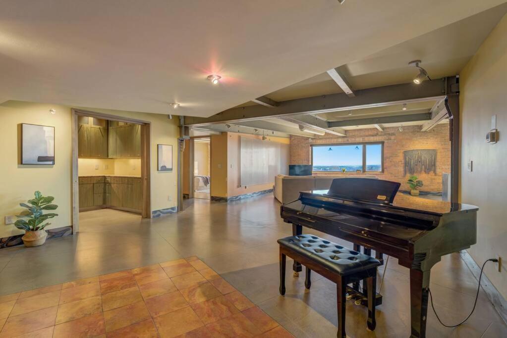1600 Kcm Penthouse Apartment Κλίβελαντ Εξωτερικό φωτογραφία